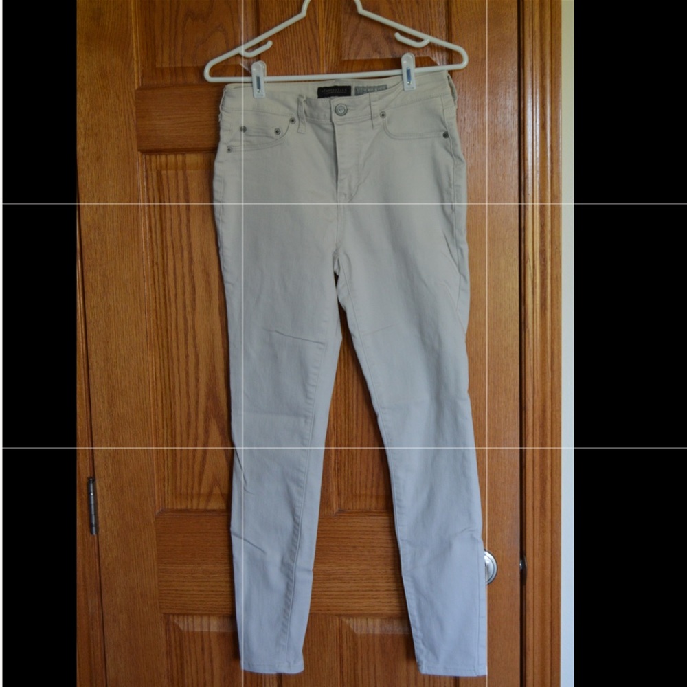 Skinny Khakis